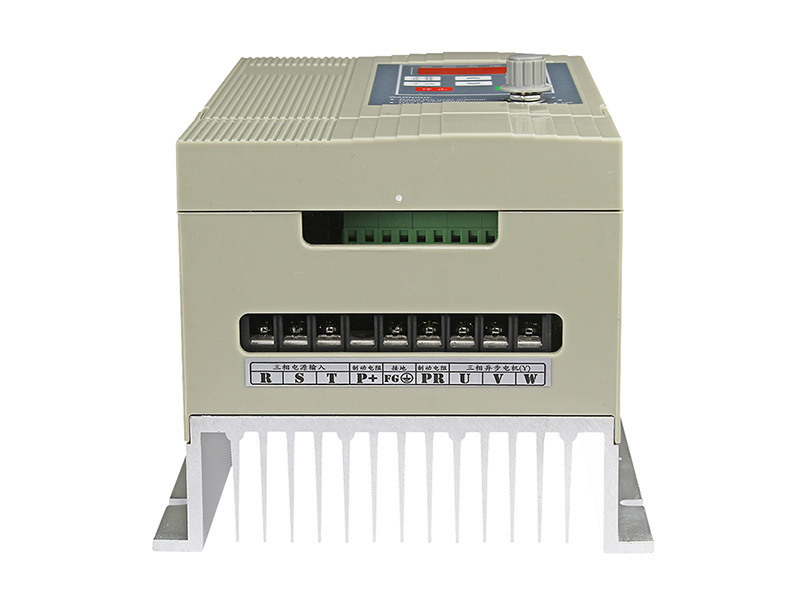 4000H通用變頻器，變頻器三相380V，變頻器廠家，電機變頻器